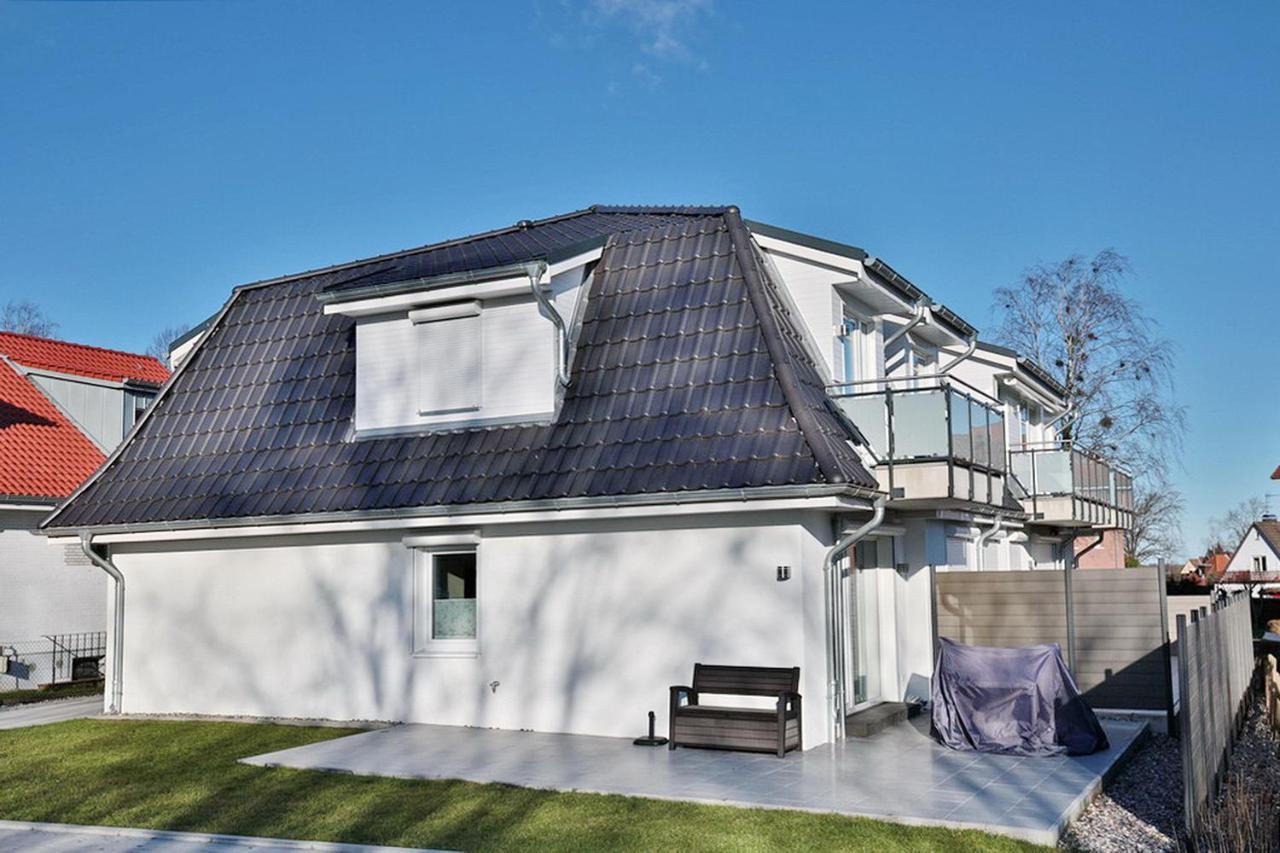 Ferienhaus Pommernweg Ferienwohnung Oeynhausen Appartement 3 Timmendorfer Strand Exterior photo